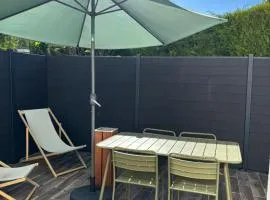 Cottage Larris - proche Aéroport - navette Gare