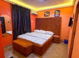 Bira Hotels, hotel v mestu Alagbado