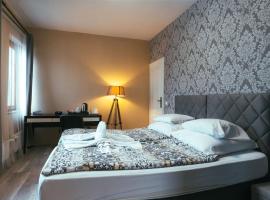 Végvári Hotel Eger, hotel in Eger