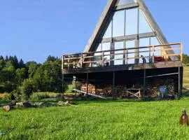 Котедж У потічка