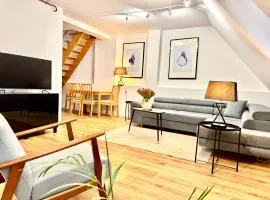 APARTAMENT PIĘTROWY w centrum Kłodzka z darmowym parkingiem no 8