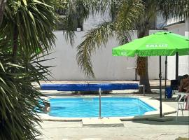 Piriápolis Hostel & suites, hotel a Piriápolis