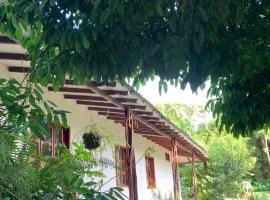 ecopolis birds lodge, Hotel in El Queremal