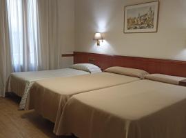 Hotel Europa, hotell i Girona