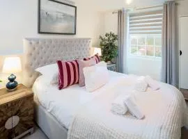 Luxury Flat Sleeps 3 Central Lyme Regis