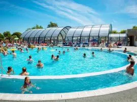 ZEcamping 5 étoiles à 1km de la plage piscine couverte dog friendly fitness
