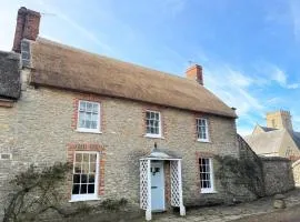 3 Bed in Bridport oc-64947