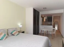 Monoambiente con balcón en Adrogué Adrogué