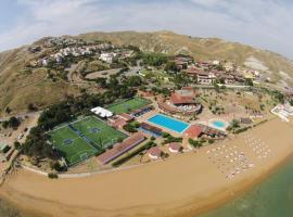 Fruit Village Crotone Casarossa, hotel em Crotone