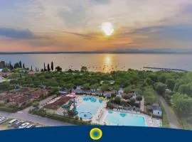 Club del Sole Le Palme Lazise Family Collection