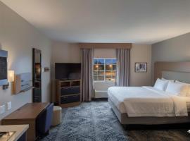 Candlewood Suites Avondale-New Orleans by IHG、エイボンデールのホテル