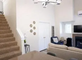 Two Bedroom Loft*Great Location*Award Winning Beds