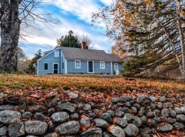 Luxury Coastal Cottage family, Hotel in Surry