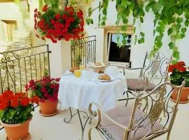 Borgo del Canto - Traditional Country Retreat - 30 Min from the Sea!