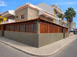 Djeu Guest House, hotel u gradu Santa Marija