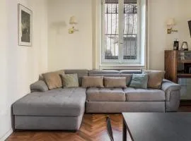 Elegant Villa With Modern Apartments in Milan - CityLife District - M1