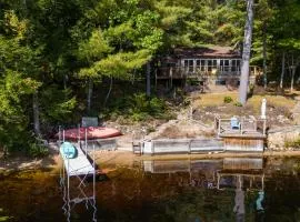 Maine-Rest on Rockhaven Lake DOGS STAY FREE