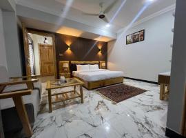 Nawab's hotel balakot，Bālākot的飯店