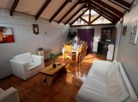 Hostal JV CASA AMPLIA, Hotel in Nogales