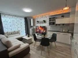 Apartament 2 camere langa Coresi - Brasov