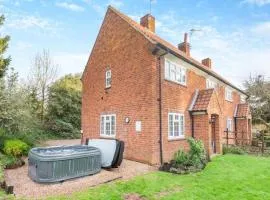 3 Bed in Southwell oc-s30603