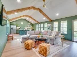 Table Rock Lake Views! Modern and Airy Home