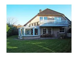 Heinrich Tiarksstrasse 36