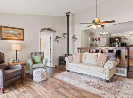 Honey Hole 3 Well Dock, hotel v destinácii Camdenton