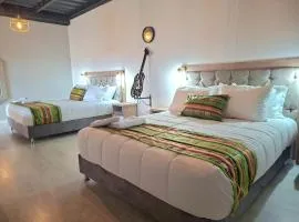 Colonial Home next to plaza grande tour guide