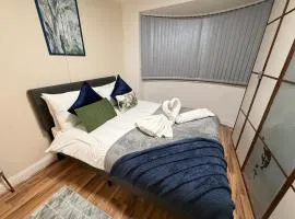 New 3bed Netflix Sleeps6 Family Contractors