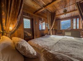 Chalet Le Zirizui - Authentique refuge alpin avec vue imprenable, hotel a Liddes