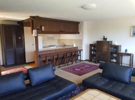 Apartment Steinadler by Interhome, hotel i Bürglen