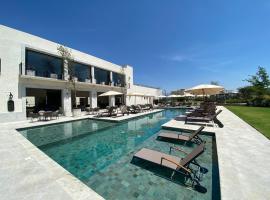 LUMINARIA Pool, Near the Historic Center | Elegant, seoska kuća u gradu San Migel de Aljende