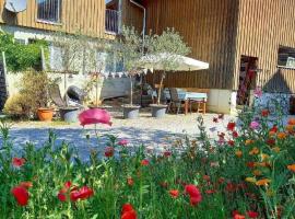 Apartment Bauernhof Elmiger by Interhome: Ermensee şehrinde bir otel