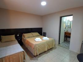 Hosteria Marina Bella 3, hotel i Rada Tilly