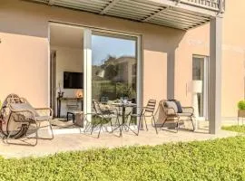 Apartment Wohnung auf halbem Weg zwischen Como und Lugano by Interhome