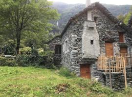 Holiday Home Rustikales Ca'd'Damunt by Interhome, hotel a Cevio