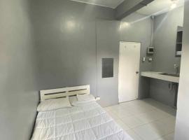 REST HOUSE Studio Room201 by Rizalia Apartment, hotel v destinaci Cebu City