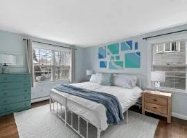 4BR Home | Walk to Beach & Downtown | Parking