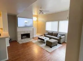 Hill Country Haven: Gateway to TXST and San Marcos