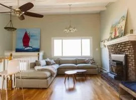 Manchester by the Sea|Outdoor Fireplace|King Bed