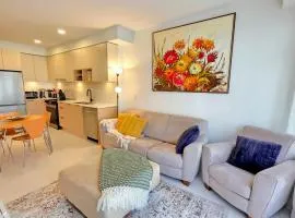 2 bedroom heart of Central Surrey