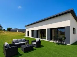 Awesome Home In Creances With Wifi