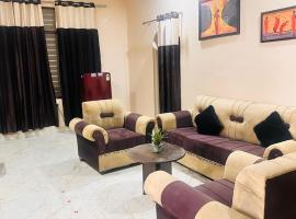 Viesnīca Sanskruti home stay pilsētā Rišikeša