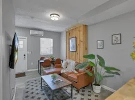 Modern Columbus 2BR Near COSI & Arena District