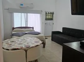 Departamento frente a la costa con patio en excelente ubicación