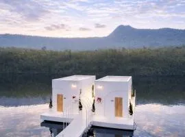 Heaven Raft Erawan Floating Resort Romantic River View