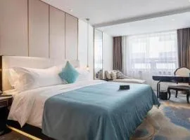 Xana Deluxe Beijing Guang'anmen Metro Station