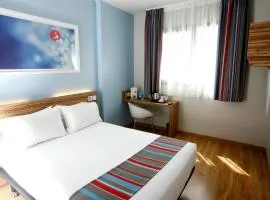 Travelodge Madrid Metropolitano