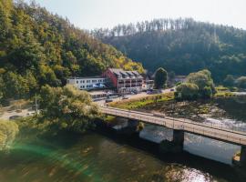 Hotel Am Schlossberg, hotel en Ziegenrück